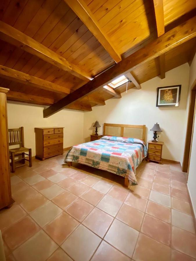 Spacious House In Ogassa With Terrace And Bbq Εξωτερικό φωτογραφία