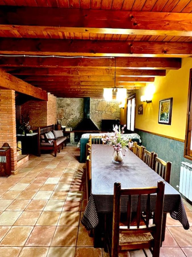 Spacious House In Ogassa With Terrace And Bbq Εξωτερικό φωτογραφία