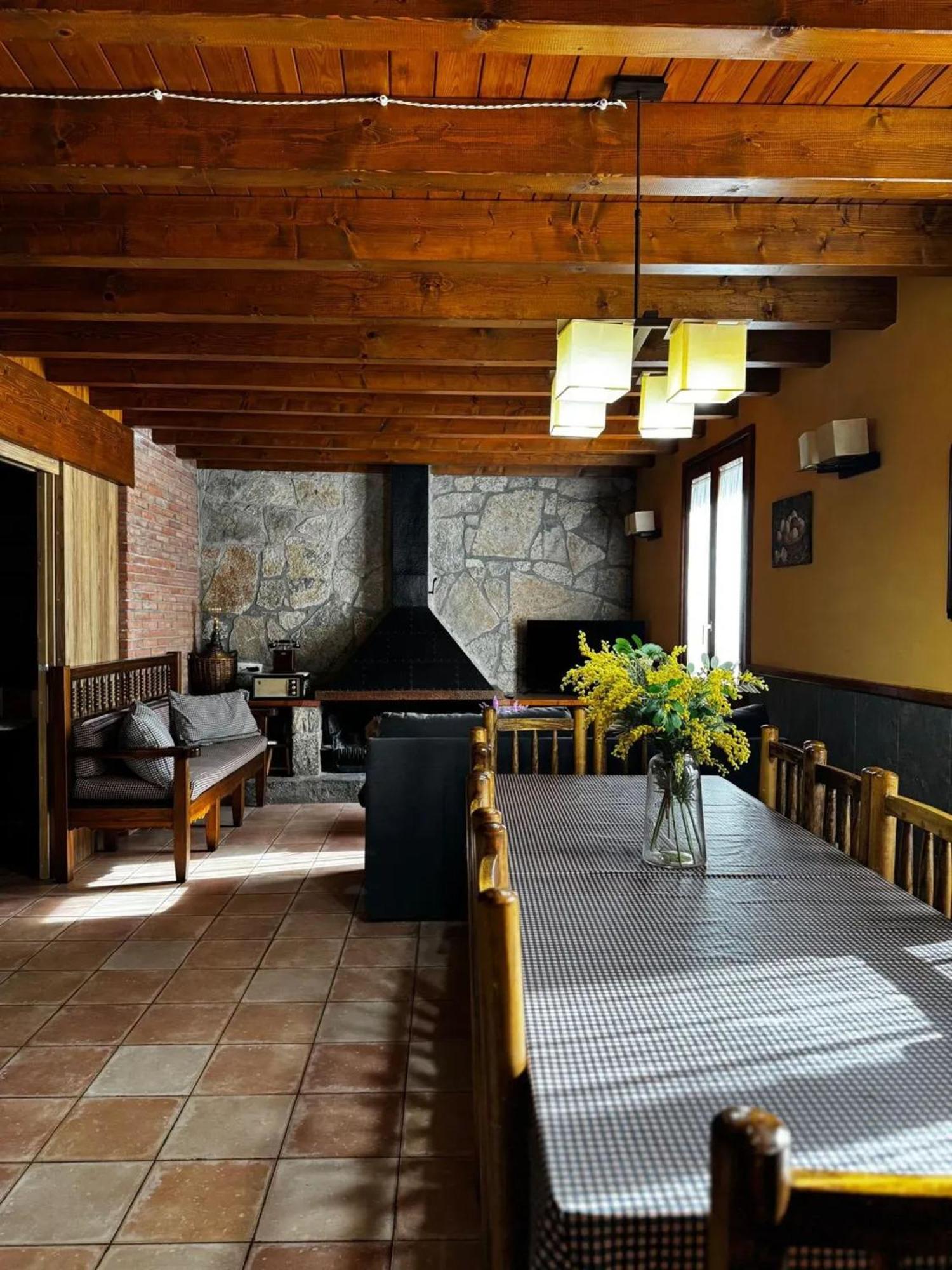Spacious House In Ogassa With Terrace And Bbq Εξωτερικό φωτογραφία