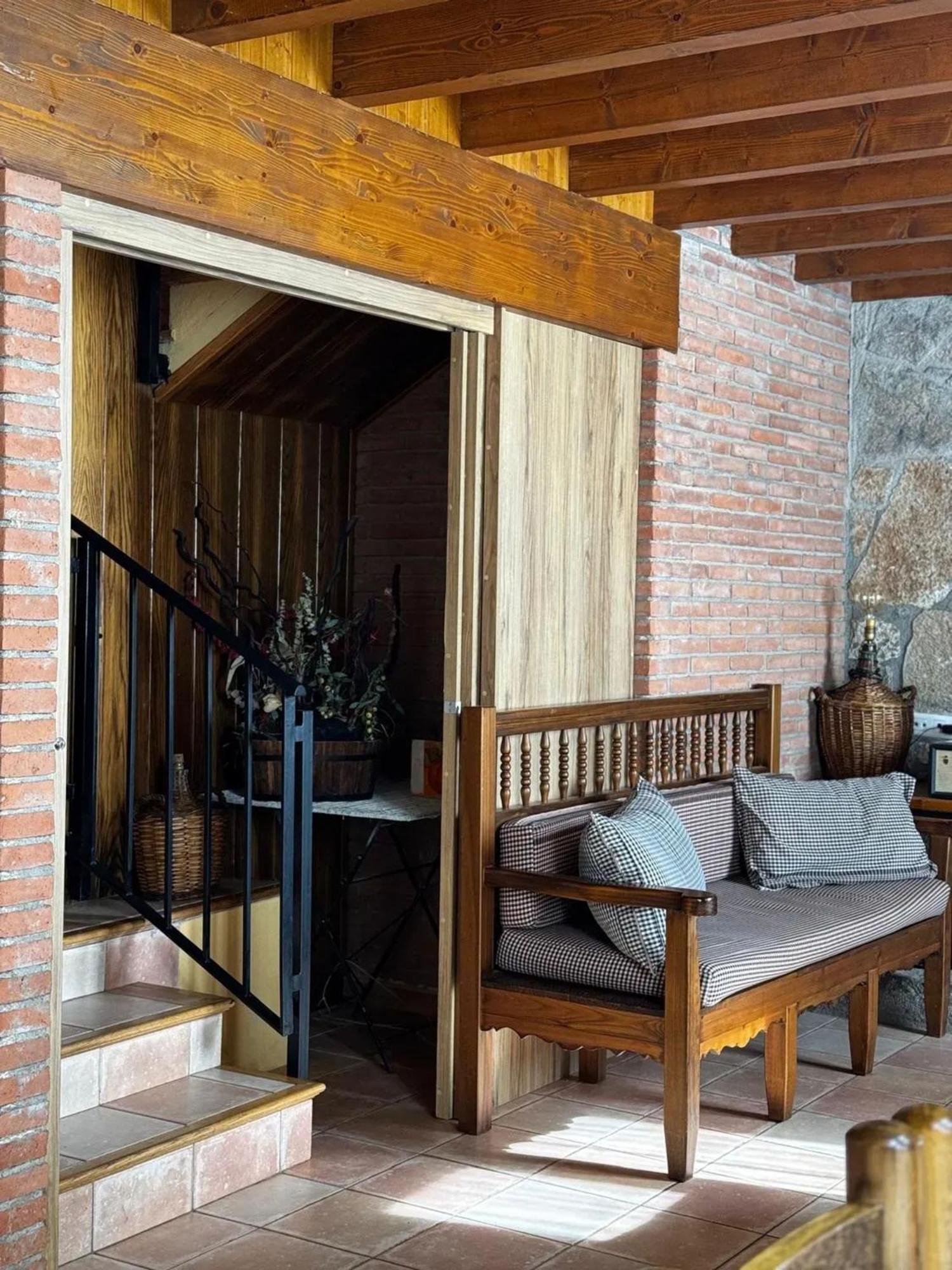 Spacious House In Ogassa With Terrace And Bbq Εξωτερικό φωτογραφία